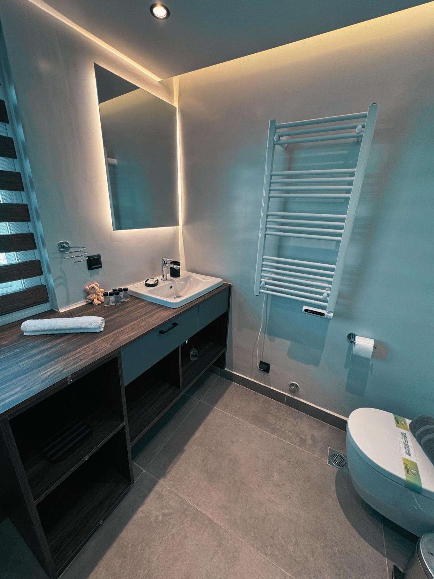 3Sights Rooftop Suite - Parthenon Viewpoint Athen Exterior foto